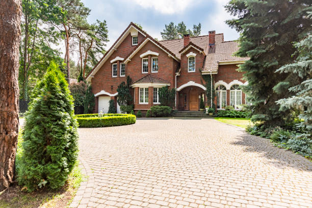 Best Driveway Repair Near Me  in Moundridge, KS