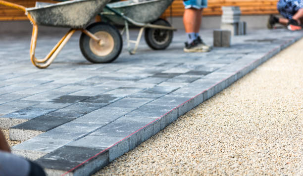 Best Decorative Driveway Pavers  in Moundridge, KS