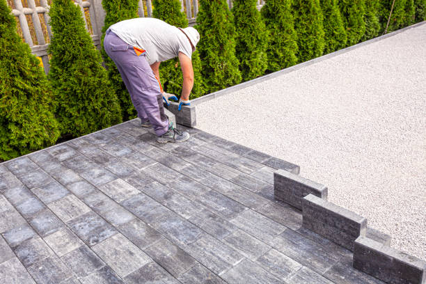 Best Driveway Paving Near Me  in Moundridge, KS