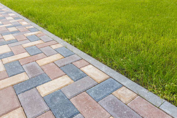 Reliable Moundridge, KS Driveway Pavers Solutions
